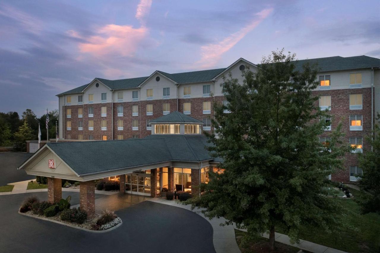 Hilton Garden Inn Charlotte/Мурсвилл Экстерьер фото