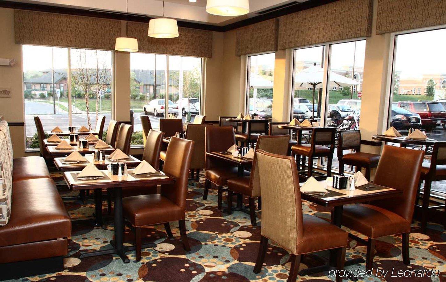 Hilton Garden Inn Charlotte/Мурсвилл Ресторан фото